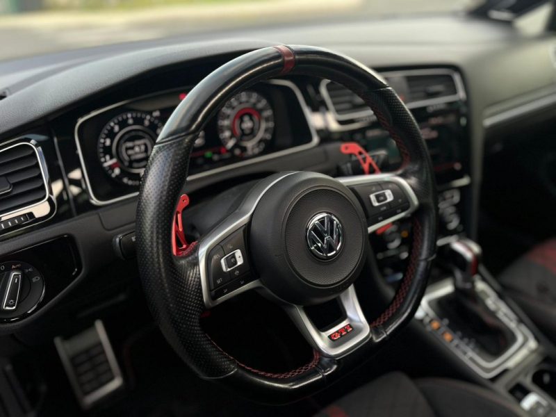 Golf 7 GTI TCR 290 DSG – Stage 2 ~400ch – Akrapovic – TO Panoramique