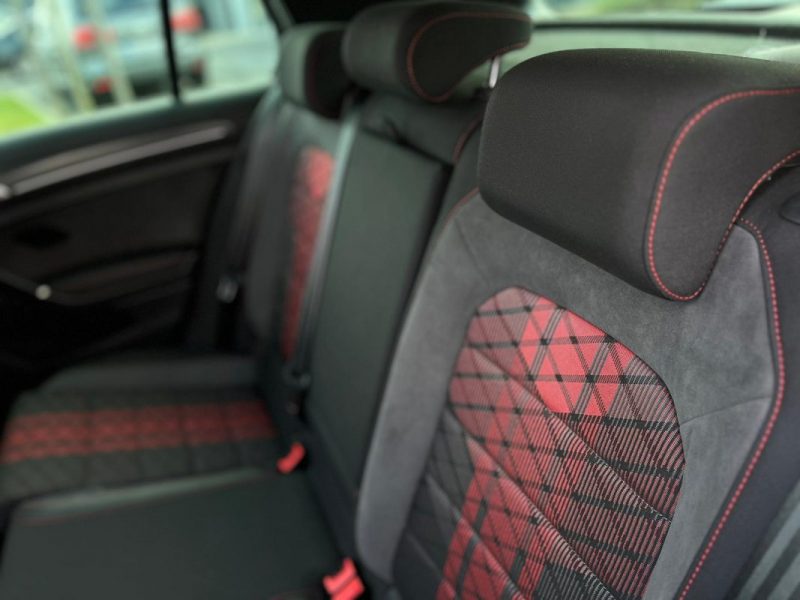 Golf 7 GTI TCR 290 DSG – Stage 2 ~400ch – Akrapovic – TO Panoramique