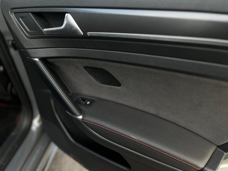 Golf 7 GTI TCR 290 DSG – Stage 2 ~400ch – Akrapovic – TO Panoramique